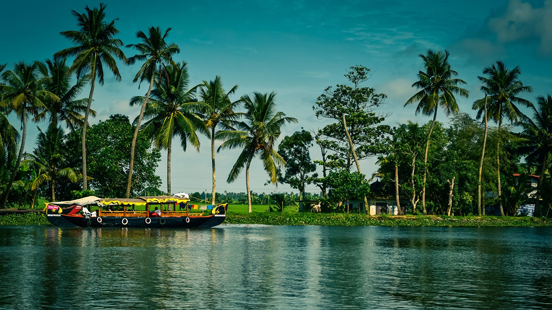 KERALA STUNNING PLACES